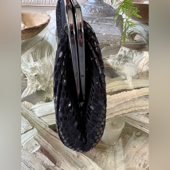 Urban Expressions Handbag - Picture 6 of 7